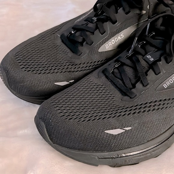 BROOKS 👟 BLACK GTS22 CUSHIONED ADRENALINE ATHLETIC SHOE SNEAKER Men’s 13 D Width - Picture 4 of 13